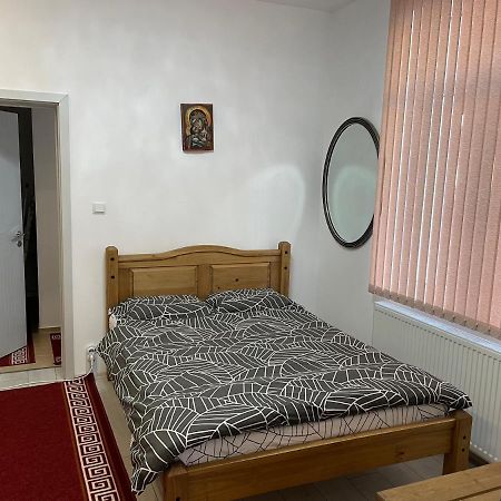 Дом За Гости Осогово Leilighet Kyustendil Eksteriør bilde