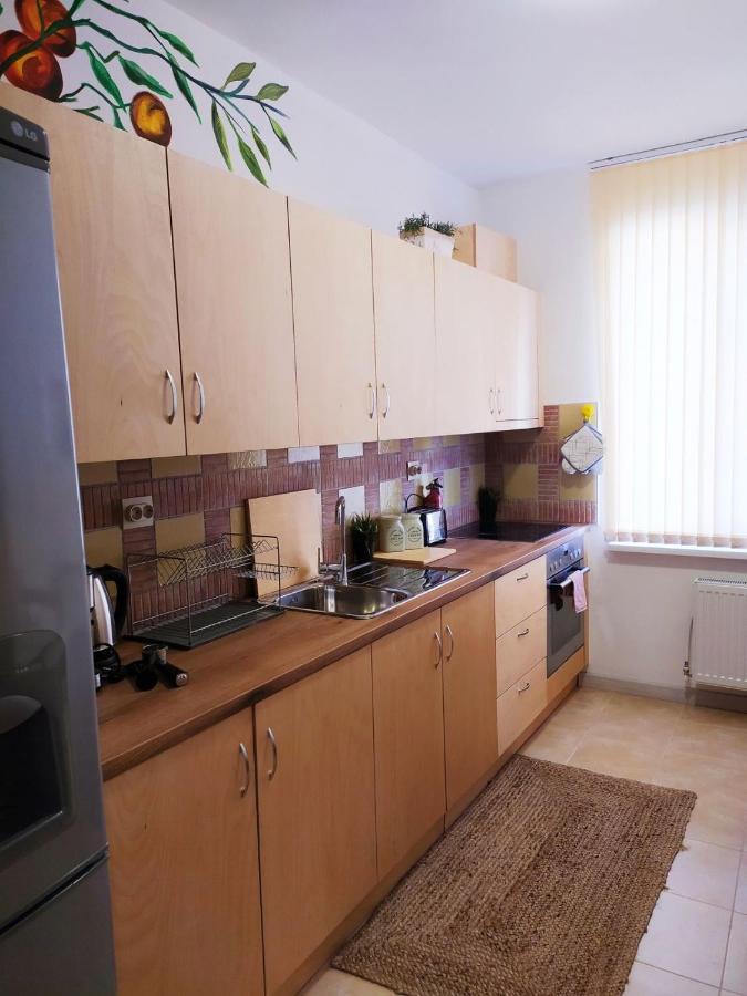 Дом За Гости Осогово Leilighet Kyustendil Eksteriør bilde